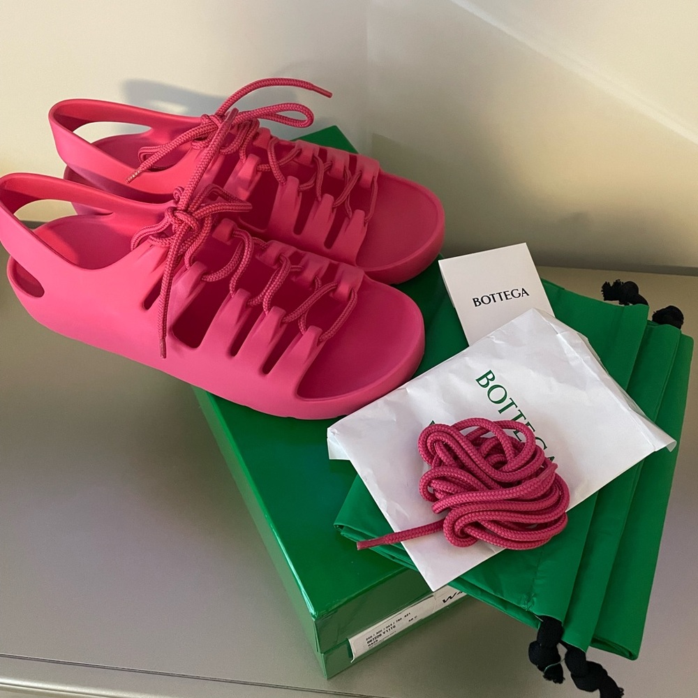 Authentic Bottega Veneta Sandals